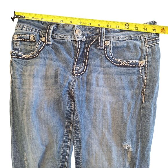 Miss Me Jeans Women's Embellished Bootcut Jewelled Distressed Denim Size 28 x 32 - Picture 9 of 16